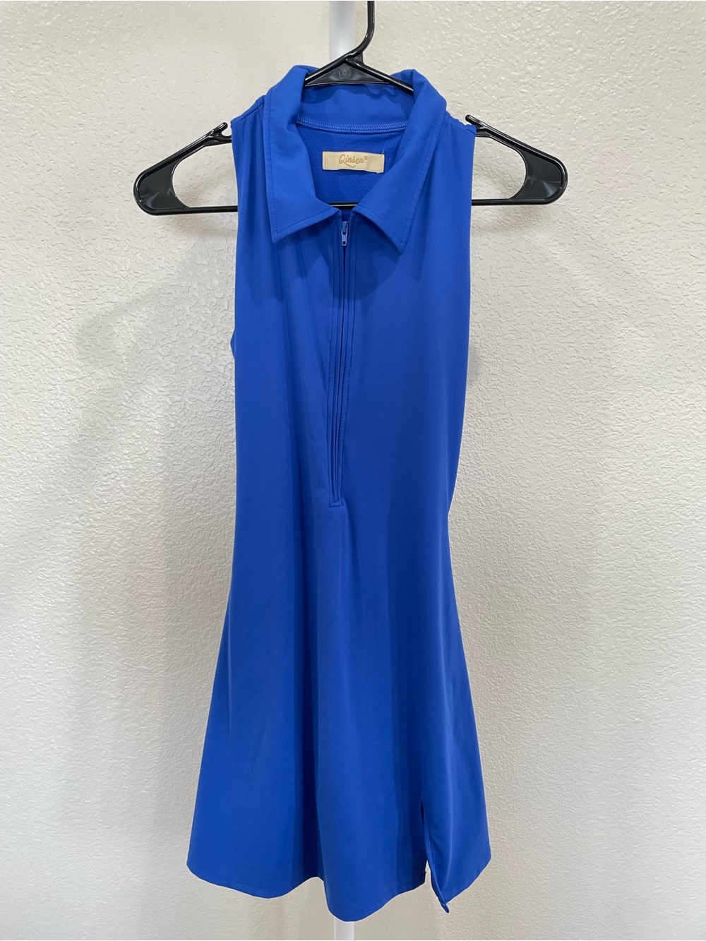 Qinsen Womenʻs Zip Front Royal Blue Sleeveless Polo Collar Tennis Dress